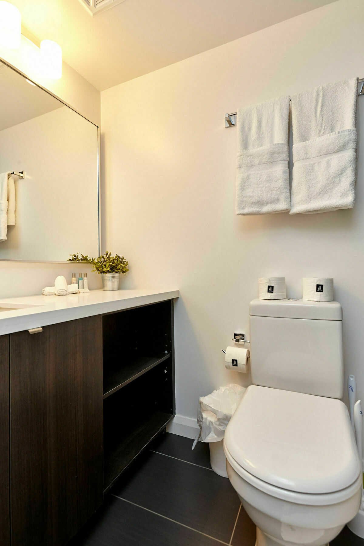 Atlas Suites - Yorkville Furnished Apartments Toronto Eksteriør billede